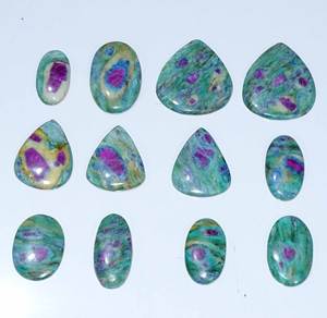 Lote al por mayor de rubí natural hermoso en fucsita piedras preciosas sueltas cabujón natural piedras preciosas sueltas para uso fabricación de joyas - Product Image 2