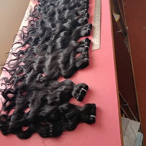 Paquets de trame d'extensions de cheveux courts de qualité supérieure en gros pour des styles ondulés droits bouclés instantanés - Product Image 4