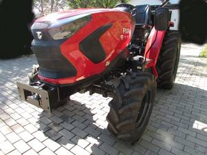 Tractor Bra n son TYM F50Rn, 37 Horas de Funcionamiento, Potencia 35 kW (48 hp) - Product Image 3