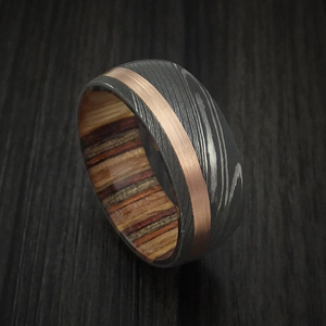 Bague pour homme en acier Damas forgé à la main, large alliance avec motif en bois superposé, bijoux artisanaux en gros - Product Image 5