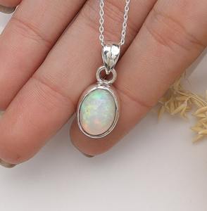 ¡Regalo de boda de piedra sólida estampada 925, colgante giratorio de ópalo hecho a mano de la mejor calidad, joyería fina de Plata de Ley 925 para ti! - Product Image 2