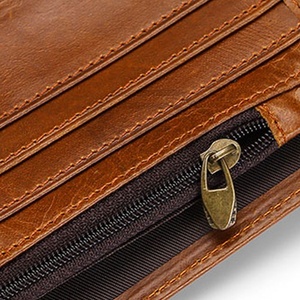 Portefeuille en cuir de bonne qualité à prix compétitif pour hommes Portefeuille en cuir entièrement personnalisé fait à la main avec service OEM - Product Image 5