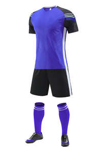 Uniforme de Fútbol Personalizado Profesional con Transferencia de Calor, Unisex, Conjunto Completo, Servicio OEM, Alta Calidad, Transpirable, 100% Poliéster - Product Image 3