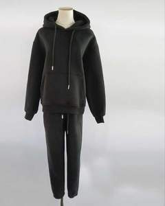 Vêtements et accessoires>> Vêtements pour femmes>> Ensembles pour femmes - Product Image 3