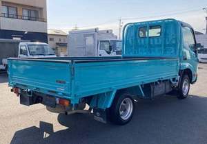 Fourgon électrique Dyna 150 Turbo R20 d'occasion 2022 avec sièges en cuir, barre de toit en alliage d'aluminium, transmission semi-automatique - Product Image 4