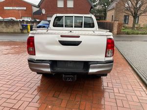 2018 para Toyota Hilux GCC Euro6 modelo usado luz Interior automático gasolina/Gas AWD asientos de cuero R20 neumáticos ACC Control de crucero - Product Image 5