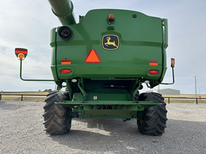 Cosechadora agrícola John Deere S670 de alto rendimiento y bajo costo en venta |   Compre cosechadoras John Deere usadas - Product Image 4