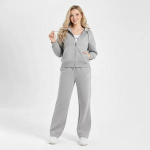 ชุดเสื้อฮู้ดดี้และกางเกงขายาวทรงปกติสำหรับผู้หญิง ผลิตจากผ้าถักโพลีเอสเตอร์/คอตตอน ระบายอากาศได้ดี เป็นมิตรกับสิ่งแวดล้อม เหมาะสำหรับฤดูใบไม้ร่วงและฤดูหนาว สวมใส่สบายๆ - Product Image 1