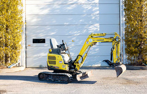 Mini Excavadora Amarilla Compacta con Motor Yanmar, Caja de Cambios y Martillo Rompedor de Alto Momento de Carga para Construcción y Agricultura - Product Image 5