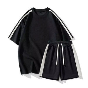 Ensemble de shorts d'été pour hommes Deux pièces T-shirt Street Casual Pants T Shirt Ensembles pour hommes Shorts T Shirts and Shorts Set for Men - Product Image 6