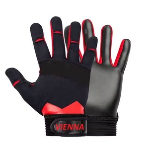 Guantes de Fútbol Gaélico GAA Ligeros con Logotipo Personalizado, Agarre para las Manos, Cierre Ajustable con Gancho y Bucle, Látex Alemán Antideslizante, Alta Calidad Deportiva - Product Image 2