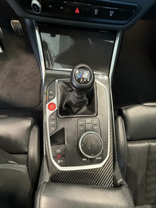 2024 Luxe 2 portes Moteur atmosphérique Transmission automatique Intérieur haut de gamme Freins sportifs Frais accidentuels - Product Image 3