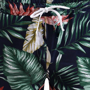 Shorts d'été personnalisés pour hommes, longueur genou, motif uni, séchage rapide, style urbain, taille élastique, vente en gros à prix abordable - Product Image 4