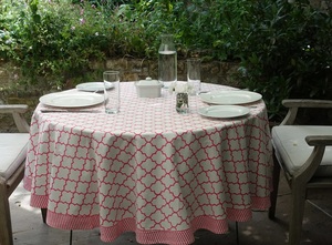 Nappe française vintage faite à la main en treillis rose avec couverture imprimée florale en blocs indiens pour la vie à la maison - Product Image 3