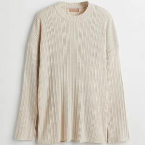 Logo personnalisé Pull Femmes Polaire Sweat Femmes Imprimé Sweat Dames Blanc D'entraînement Crop Top Femmes Sweatshirts - Product Image 1