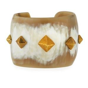 Ensemble de bracelets en corne naturelle, écologiques, faits à la main, durables, bijoux de mode pour femmes, vente en gros - Product Image 4