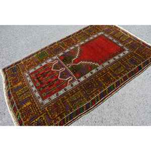 Alfombra Turca de 4.4x7 pies, Alfombra con Borde Rojo, de Lana - Product Image 3