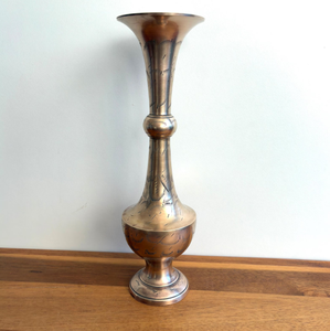 Jarrón de Flores de Hierro Hecho a Mano, Pulido Espejo, Diseño Moderno para Decoración del Hogar de Lujo, Impresionantes Arreglos Florales para Bodas - Product Image 1