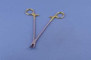 Portaagujas HEANEY (Mayo-Hegar) de 24 cm, Acero Inoxidable, MayoMed TC, Portaagujas de Inserción, Instrumentos Quirúrgicos, Certificado CE - Product Image 4