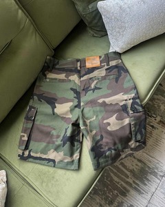 Pantalones cortos deportivos de camuflaje de algodón 100% personalizados al por mayor, pantalones cortos informales bordados de diseñador para el sudor, gimnasio, verano, lavado con ácido para hombres - Product Image 4
