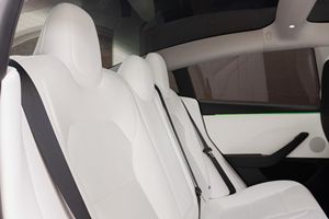 รถยนต์มือสอง พวงมาลัยซ้าย/ขวา ปี 2024 รุ่น TE SLA MODEL 3 PERFORMANCE - Product Image 2