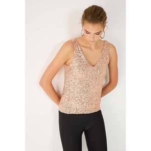 Blusa Rosa con Lentejuelas, Cuello en V, Asimétrica, Bordada, Informal, de Seda, Chifón, Tejida, Ajustada, Disponible en Talla Grande XL para Primavera y Otoño - Product Image 2