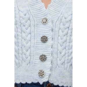 Casual Floral and Solid Print Knit <b>Cardigan</b> with Jacquard and Hand Embroidered Decoration Winter <b>Crocheted</b> Weave - Product Image 4