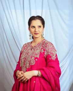 TOP DE DISEÑADOR CON PANTALÓN SECUANCE TRABAJO BORDADO CON DUPATTA - Product Image 6