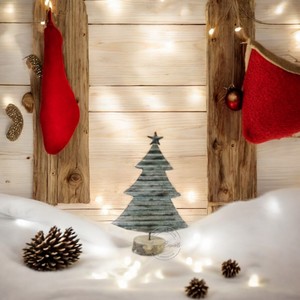 Figurines d'ange en bois fabriquées à la main ensemble de 3 parfaits pour la décoration de table de Noël maison de vacances et décorations de fête - Product Image 5