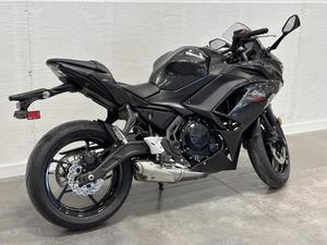 En stock : Motos de sport Ninjas 650 2026 en promotion et prêtes à l'exportation |   Ventes automobiles - Product Image 6