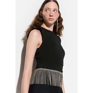 Blusa de punto adornada - Product Image 2