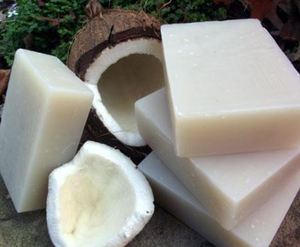 Savon de noix de coco fait à la main du Vietnam savon de bain de haute qualité écologique - Product Image 5