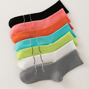<strong>Manufacturer</strong> Fashion Solid Color Badminton Compression Athletic Woman <strong>Custom</strong> Your Own Logo Cycling Running Quarter Sports <strong>Socks</strong> - Product Image 6