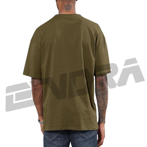 T-shirt d'entraînement surdimensionné pour hommes t-shirt à manches courtes coupe sèche avec tissu doux et léger style ras du cou parfait pour l'entraînement en gym - Product Image 3