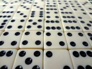 Dados de Hueso Ecológicos con Logotipo Personalizado al por Mayor de Fábrica - Alta Calidad y Tamaño Personalizado - Product Image 2