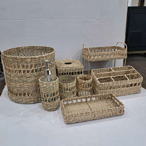 El conjunto de productos está hecho de material de paja natural y ecológico y tiene múltiples usos. - Product Image 2