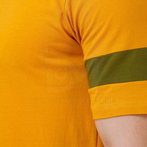 ชุดเสื้อยืดและกางเกงขาสั้นผ้าฝ้ายสำหรับผู้ชายสไตล์เรียบง่ายไม่เหมือนใครเซ็ตเสื้อยืดและกางเกงขาสั้นแบบผูกเชือกสำหรับผู้ชาย - Product Image 6