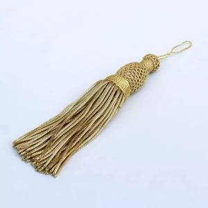 Logotipo personalizado 12CM Borlas de oro par atemporal Iglesia prendas y bolsa de ajuste con insignias de Hamza para uso al aire libre - Product Image 5