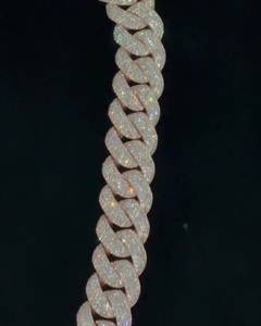 Cadena Cubana para Hombre con Moissanita de Corte Brillante Redondo, Plata de Ley 925 con Baño de Rodio, Estilo Hip Hop/Rock de Lujo - Product Image 1