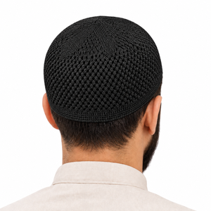 Bonnet de prière Kufi noir en tricot respirant pour hommes – Bonnet léger en maille ouverte, chapeau musulman polyvalent pour usage quotidien - Product Image 1