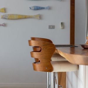 Portes de cuisine cannelées en MDF rainuré, façades CNC usinées et laquées, tailles personnalisées pour îlots et unités hautes - Product Image 4