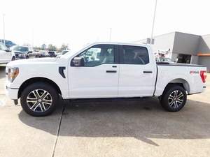 Ford F-150 XL SUV 2023 Usada en Buen Estado, Automática, Volante a la Izquierda, Asientos de Cuero, Neumáticos R19, Techo Solar, Cámara Trasera de 360°, Asientos Eléctricos - Product Image 3