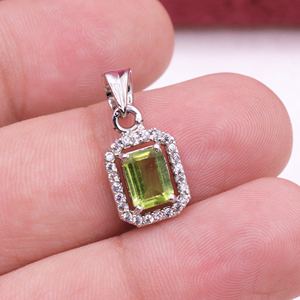 Hecho a mano sólido 925 plata esterlina peridoto natural y Zirconia cúbica piedra preciosa forma radiante colgante joyería hecha a mano para venta al por mayor - Product Image 3