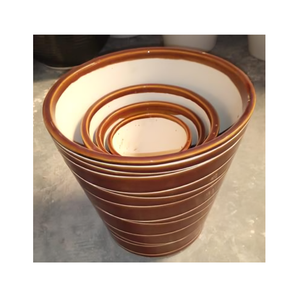 Jardinière contemporaine en céramique avec finition douce aux tons terreux pour les espaces de jardin intérieur remplis de plantes - Product Image 1