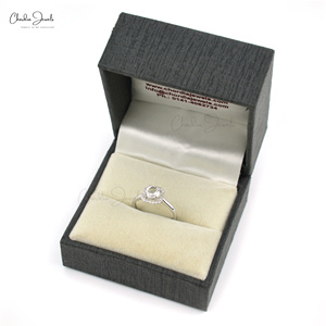 Bague Halo Minimaliste en Véritable Topaze Blanche avec Diamants de 0.8 Ct en Argent Sterling 925 pour Femme au Prix de Gros - Product Image 3