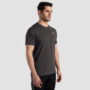 เสื้อยืดพิมพ์ลาย Power Move สีเทาเข้ม ผ้าโพลีเอสเตอร์ 100% น้ำหนัก 200 กรัม เสื้อยืดออกกำลังกายน้ำหนักเบา พิมพ์ลายด้วยเทคนิคซิลค์สกรีน - Product Image 3