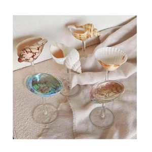 Copas de vino de vieiras transparentes y copas de conchas marinas para bares de playa, restaurantes y fiestas tropicales - Product Image 1