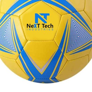 Ballon d'entraînement de football Matériau PU à des fins d'entraînement avec conception personnalisée et logo personnalisé par Next Tech Industries - Product Image 5