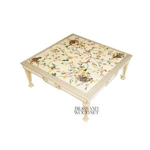 Table basse florale de luxe avec incrustations artisanales et pieds sculptés élégants pour une décoration de salon vintage - Product Image 4