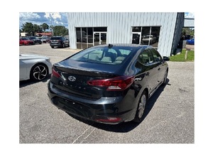 ใช้2019 Hyundai Elantra SEL 2.0L DOHC 16V 4-Cyl D-CVVT MPI - Product Image 2